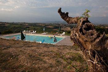 ホテルCastello Di Barattano Marcellano エクステリア 写真